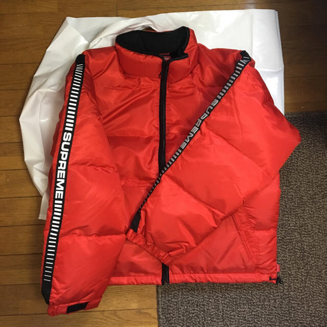 reflective sleeve logo puffy jacket