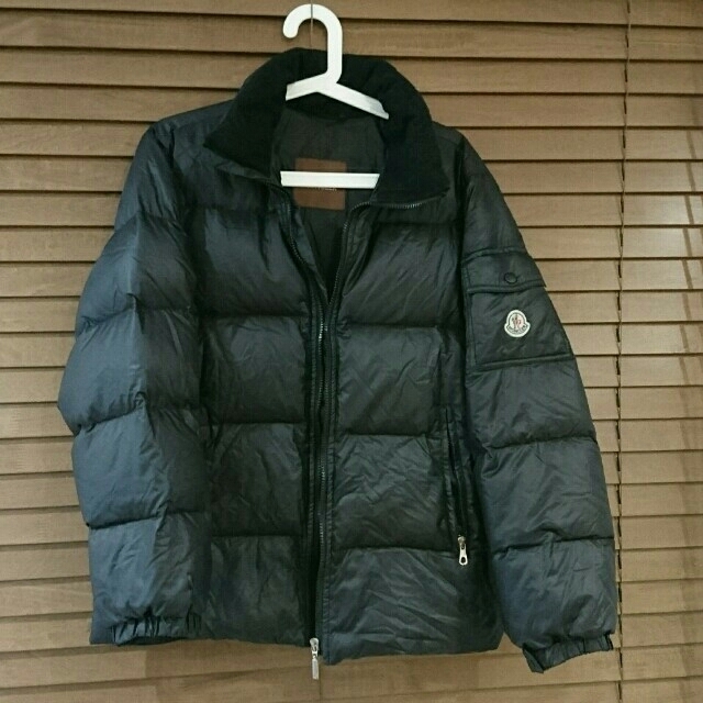 MONCLER(モンクレール)の3日まで価格 モンクレール 【正規品】ユニセックス メンズのジャケット/アウター(ダウンジャケット)の商品写真