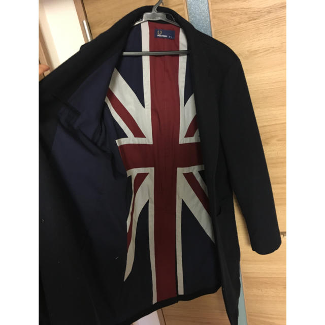 FRED PERRY チェスターコート ネイビー 裏地 FRED PERRY チェスターコート ネイビー 裏地