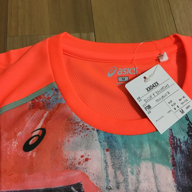 asics(アシックス)の2点 専用《新品》asics ランニング グラフィック Tシャツ M メンズのトップス(Tシャツ/カットソー(半袖/袖なし))の商品写真