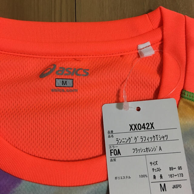 asics(アシックス)の《新品》asics ランニング グラフィック Tシャツ M メンズのトップス(Tシャツ/カットソー(半袖/袖なし))の商品写真