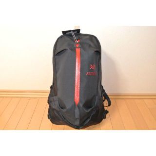 アークテリクス(ARC'TERYX)のARC'TERYX アークテリクス ARRO22 アロー22 赤 バックパック(登山用品)