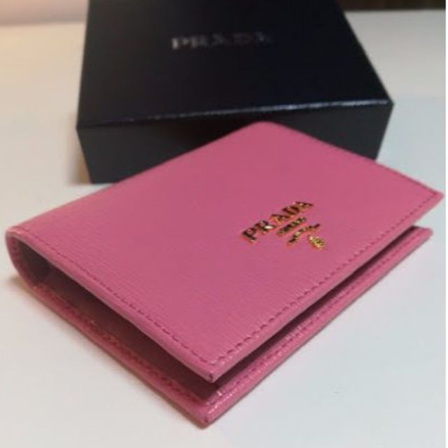 PRADA(プラダ)の週末セール★PRADA プラダ コンパクト 二つ折り財布 レディースのファッション小物(財布)の商品写真