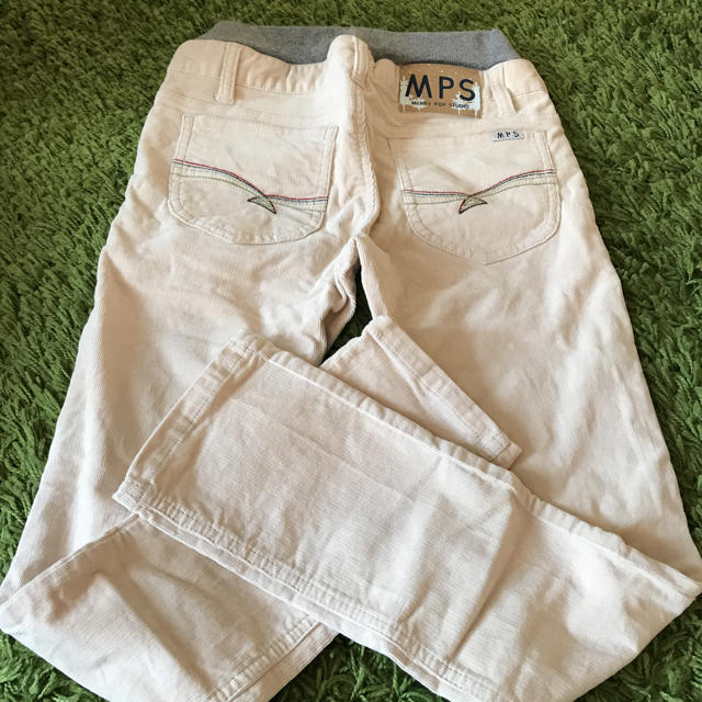 MPS(エムピーエス)のMPS ストレート コーデュロイ 140㎝ キッズ/ベビー/マタニティのキッズ服男の子用(90cm~)(パンツ/スパッツ)の商品写真