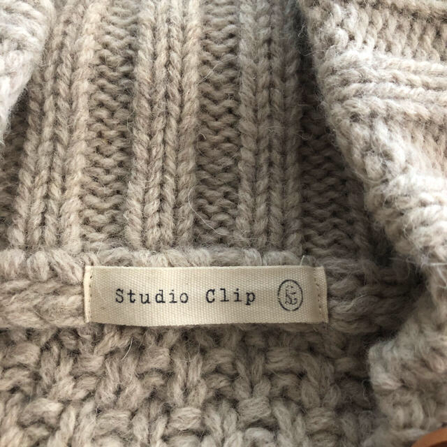 STUDIO CLIP(スタディオクリップ)の〔美品〕STUDIO CLIP ニットアウター レディースのジャケット/アウター(ニットコート)の商品写真