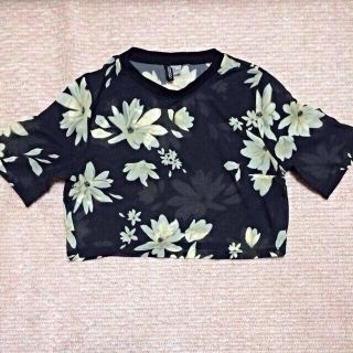 エイチアンドエム(H&M)の花柄 シースルー トップス(Tシャツ(半袖/袖なし))