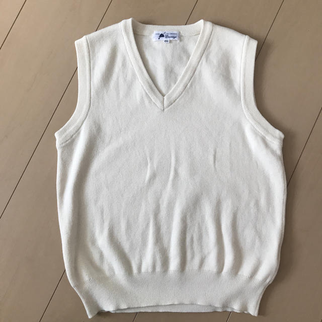 ふーちゃん様専用」Vネックベスト オフホワイト 150cm stuff.liu.se