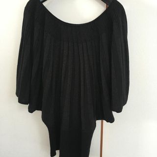 フレンチコネクション(FRENCH CONNECTION)の黒ラメ入りニット 美品(ニット/セーター)