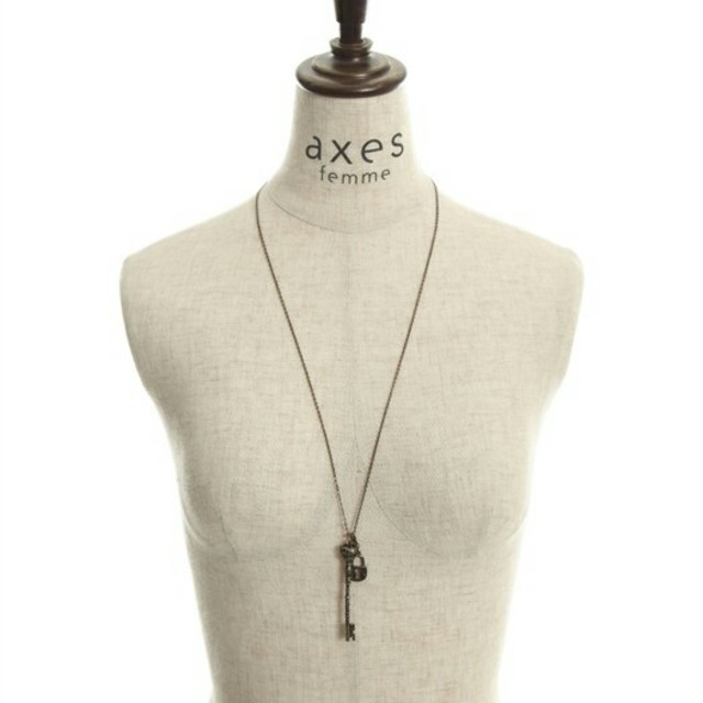 axes femme(アクシーズファム)のaxes femme 鍵ネックレス レディースのアクセサリー(ネックレス)の商品写真