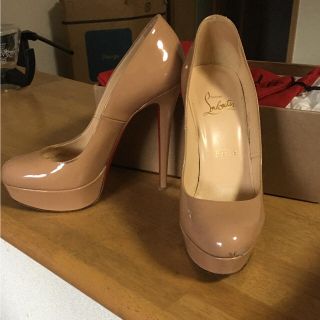 クリスチャンルブタン(Christian Louboutin)のクリスチャンルブタン ハイヒールパンプス ベージュ(ハイヒール/パンプス)