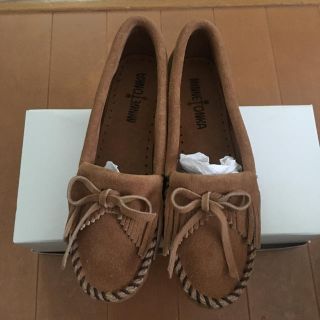 ミネトンカ(Minnetonka)の【お値下げ中】新品♡MINNETONKA(ローファー/革靴)