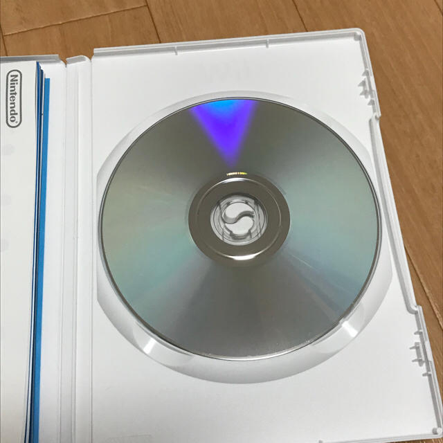 Wii(ウィー)のWii Sports リゾート ゲームソフト スポーツ エンタメ/ホビーのゲームソフト/ゲーム機本体(家庭用ゲームソフト)の商品写真