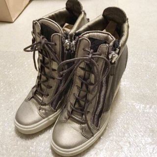 ジュゼッペザノッティ(GIUZEPPE ZANOTTI)のお値下げ！ジュゼッペザノッティ ダブルジップインヒールスニーカー(スニーカー)