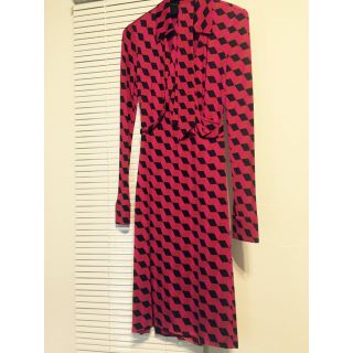 ダイアンフォンファステンバーグ(DIANE von FURSTENBERG)のダイアン シルクラップ サイズ2(ひざ丈ワンピース)