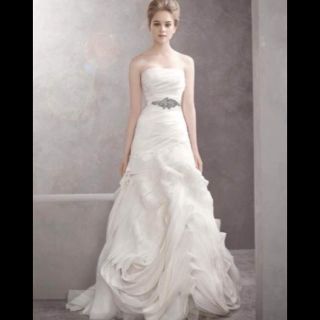 Vera Wang - White by Vera Wang ソフトマーメイドの通販 by ...