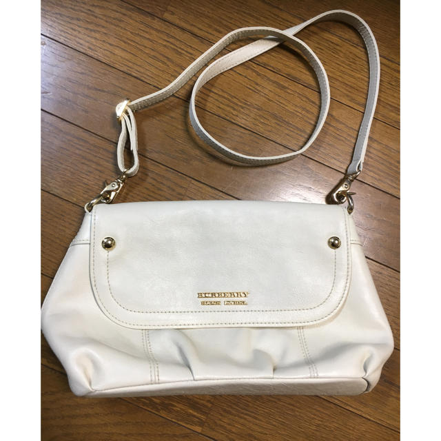 BURBERRY BLUE LABEL(バーバリーブルーレーベル)のバーバリーブルーレーベル 美品♡ショルダーバッグ レディースのバッグ(ショルダーバッグ)の商品写真