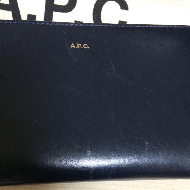 A.P.C(アーペーセー)のアーペーセー 長財布 ラウンドジップ ネイビー レディースのファッション小物(財布)の商品写真