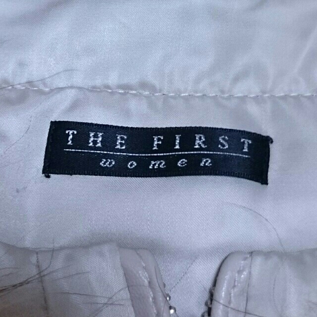 THE FIRST(ザファースト)のTHE FIRST  ショートダウンジャケット レディースのジャケット/アウター(ダウンジャケット)の商品写真