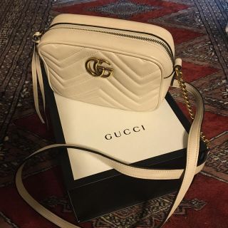 グッチ(GUCCI)のGUCCI♡GGマーモント アイボリー♡(ショルダーバッグ)