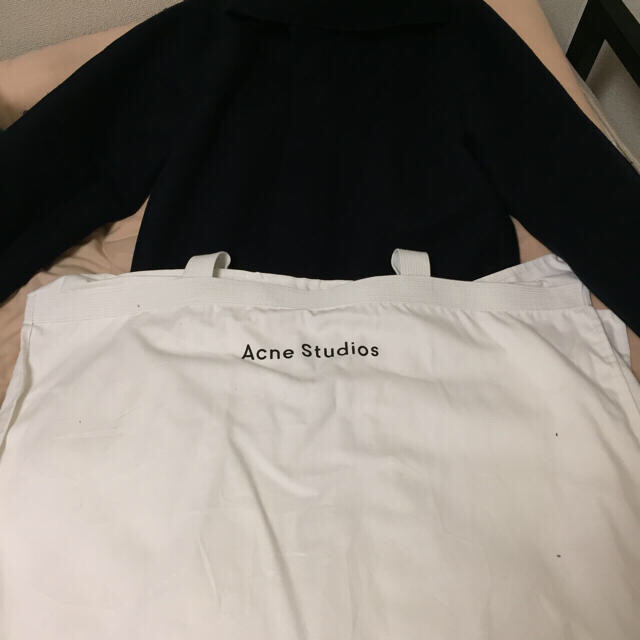 ACNE(アクネ)のAcne Studios コート milton 44 ネイビー メンズのジャケット/アウター(ナイロンジャケット)の商品写真