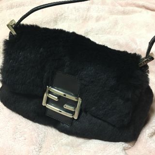 フェンディ(FENDI)のFENDI ファーハンドバック(ハンドバッグ)