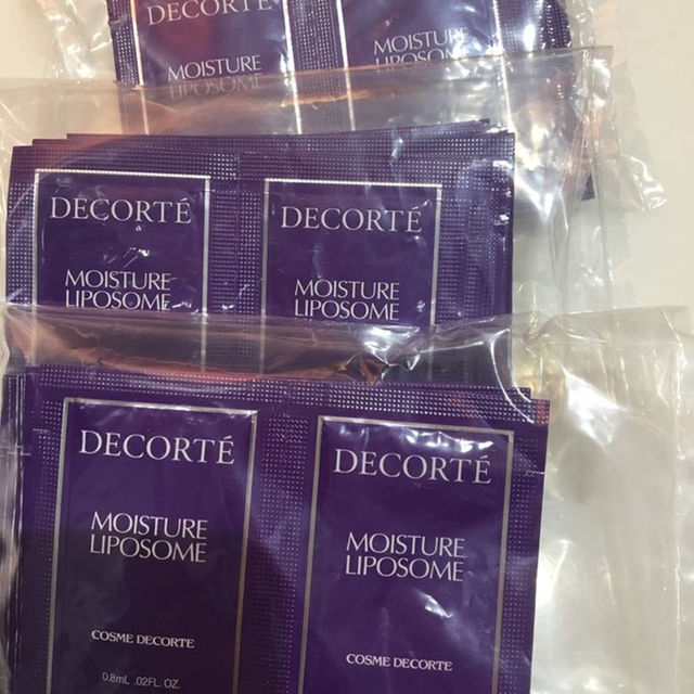 COSME DECORTE(コスメデコルテ)のコスメデコルテ リポソーム 60包 コスメ/美容のスキンケア/基礎化粧品(美容液)の商品写真