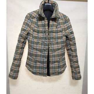 バーバリーブルーレーベル(BURBERRY BLUE LABEL)のバーバリー中綿入りリバーシブルジャケット 極美品(ブルゾン)