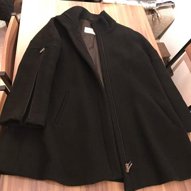 Emporio Armani(エンポリオアルマーニ)のAsaさま 専用アルマーニ Aラインコート レディースのジャケット/アウター(ロングコート)の商品写真