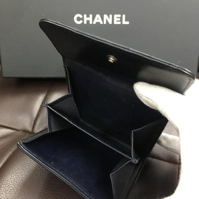 します CHANEL CHANEL♡折財布の通販 by m｜シャネルならラクマ - ┓となります