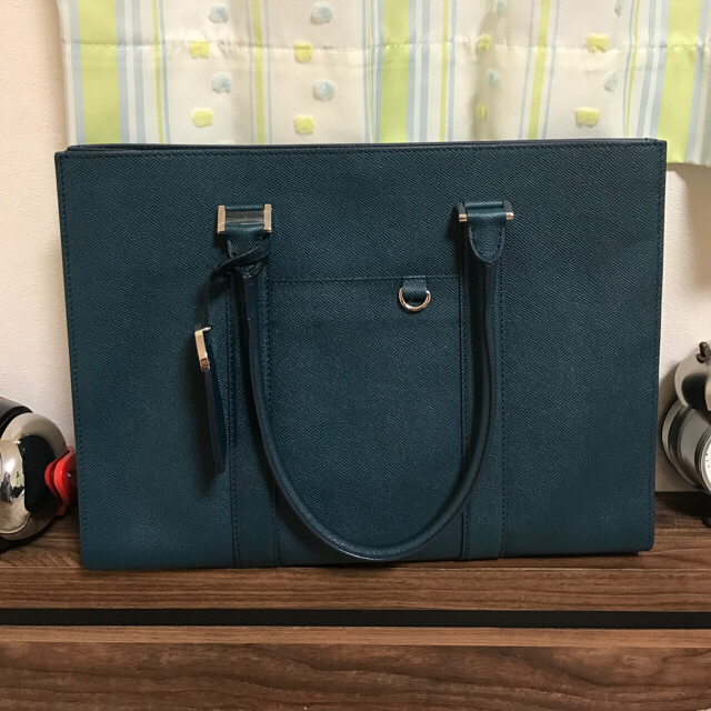 BVLGARI(ブルガリ)のブルガリ BVLGARI バッグ インポート ウィメンズ ひぐ様専用★ メンズのバッグ(ビジネスバッグ)の商品写真