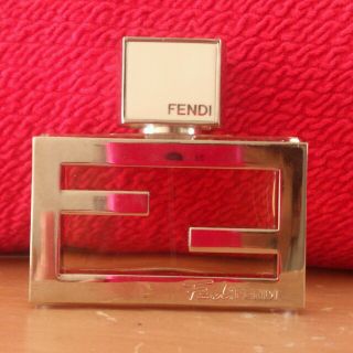 フェンディ(FENDI)のFENDI  香水(香水(女性用))