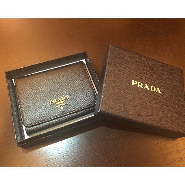 PRADA(プラダ)の【レイ様専用】PRADA 財布 レディースのファッション小物(財布)の商品写真
