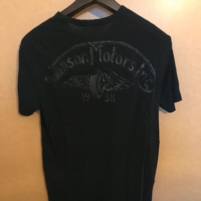 Johnson Motors ジョンソンモーターズ Tシャツ 黒 S メンズのトップス(Tシャツ/カットソー(半袖/袖なし))の商品写真