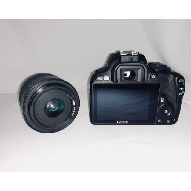 Wi-Fi機能搭載☆軽量&小型☆Canon eos kiss x7 Wi-Fi機能搭載☆軽量&小型☆Canon eos kiss x7