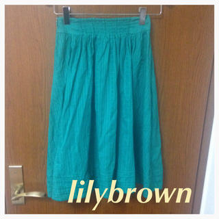 リリーブラウン(Lily Brown)のlilybrown/膝丈フレアスカート(ひざ丈スカート)