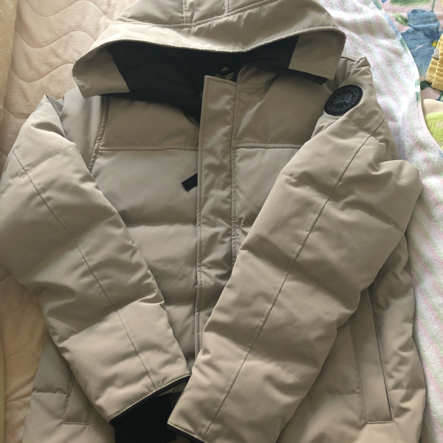 MONCLER(モンクレール)のカナダグース MACMILLIAN PARKA BLACK LABEL メンズのジャケット/アウター(ダウンジャケット)の商品写真