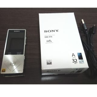 ウォークマン(WALKMAN)のSONY WALKMAN(ポータブルプレーヤー)