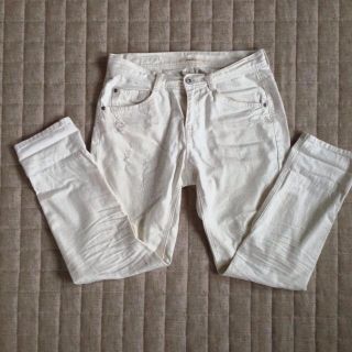 ページボーイ(PAGEBOY)のページボーイ＊ダメージホワイトパンツ(カジュアルパンツ)