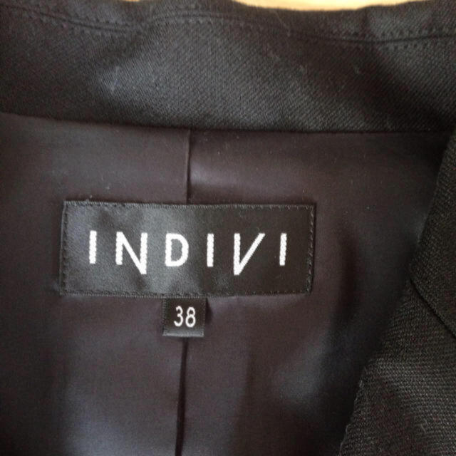 INDIVI(インディヴィ)の値下げ！インディヴィ セットアップスーツ 38 レディースのフォーマル/ドレス(スーツ)の商品写真