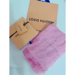 ルイヴィトン(LOUIS VUITTON)のルイヴィトン新品未使用シルクストールイタリア製2017Louis Vuitton(ストール/パシュミナ)