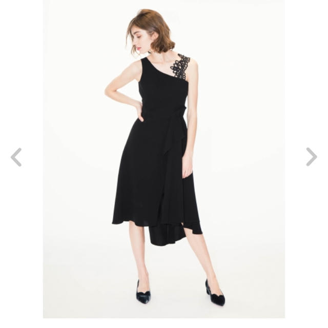 今季新作ワンピース、美品 ワンピース 再再販 - 通販 - faculdadeasa