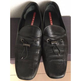 プラダ(PRADA)のPRADA プラダ レザーシューズ フラット 黒 22.5〜23(36)(ローファー/革靴)