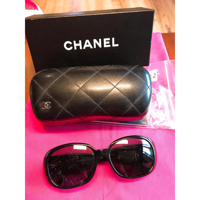 CHANEL サングラス 黒