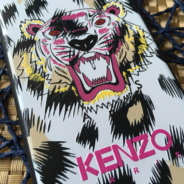 KENZO(ケンゾー)のKENZO ケンゾー iPhone7用ハードカバー スマホ/家電/カメラのスマホアクセサリー(iPhoneケース)の商品写真