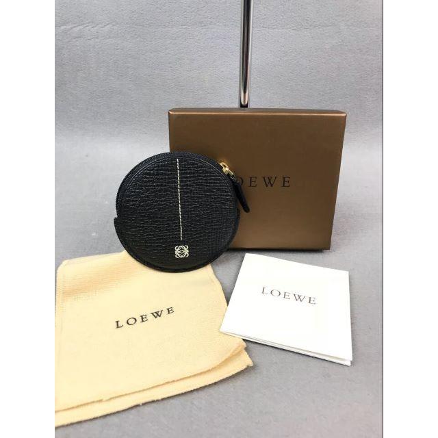 LOEWE(ロエベ)のLOEWE ロエベ ブラック 押し型レザー コインケース 小銭入れ レディースのファッション小物(コインケース)の商品写真