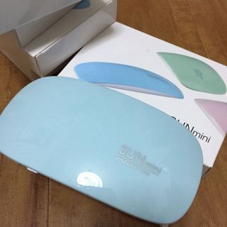 限定カラー50個のみ入荷！大人気薄型ネイルLEDライトポーチにラクラク収納(デコパーツ)