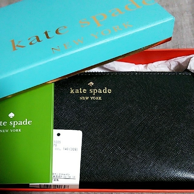 ケイト・スペード長財布 未使用 送料込みファッション小物