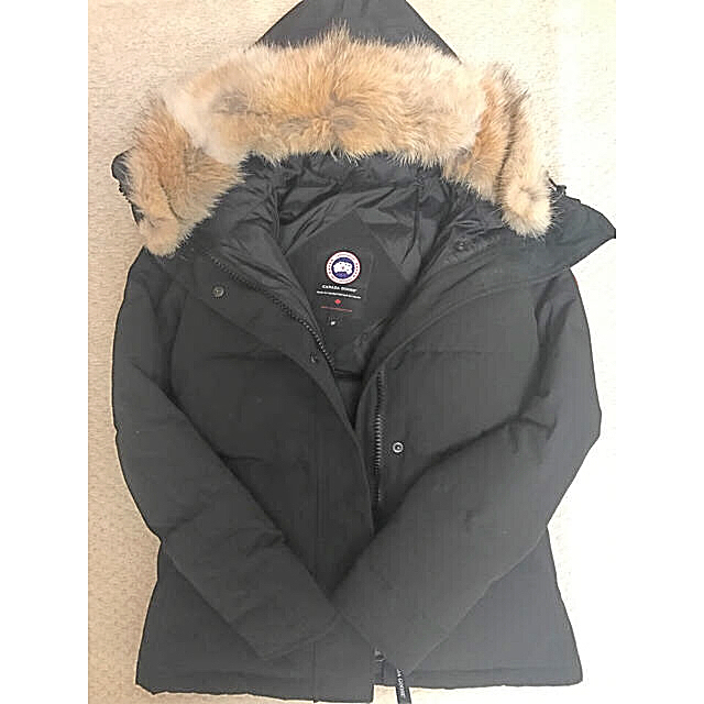 CANADA GOOSE(カナダグース)のカナダグース ダウン レディースのジャケット/アウター(ダウンジャケット)の商品写真