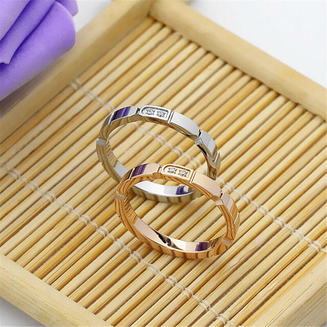 ステンレス指輪 ステンレスリング ペアーリング 指輪 リング レディースのアクセサリー(リング(指輪))の商品写真