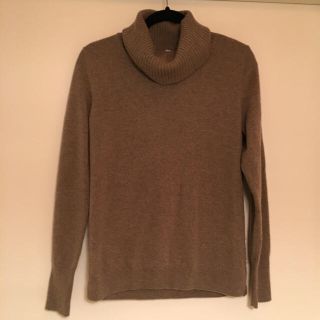 ユニクロ(UNIQLO)のUNIQLO カシミヤ１００% ニット(ニット/セーター)